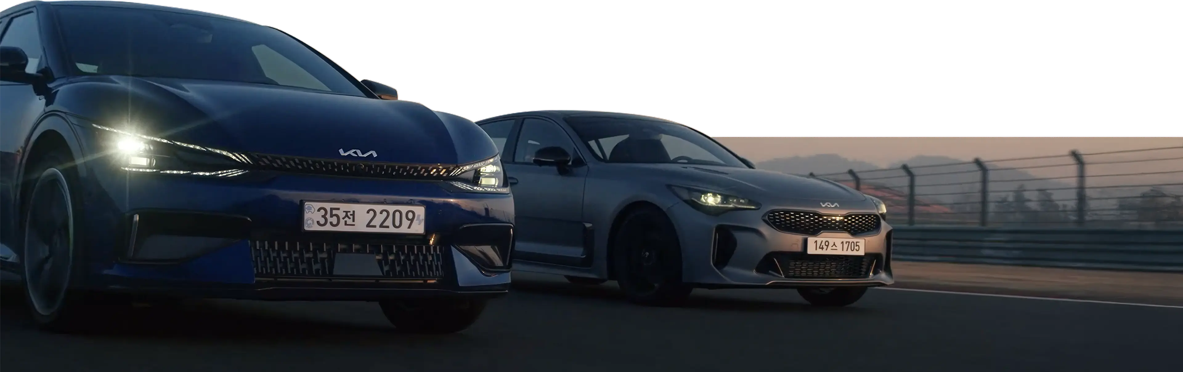 고성능의 <br>세대교체