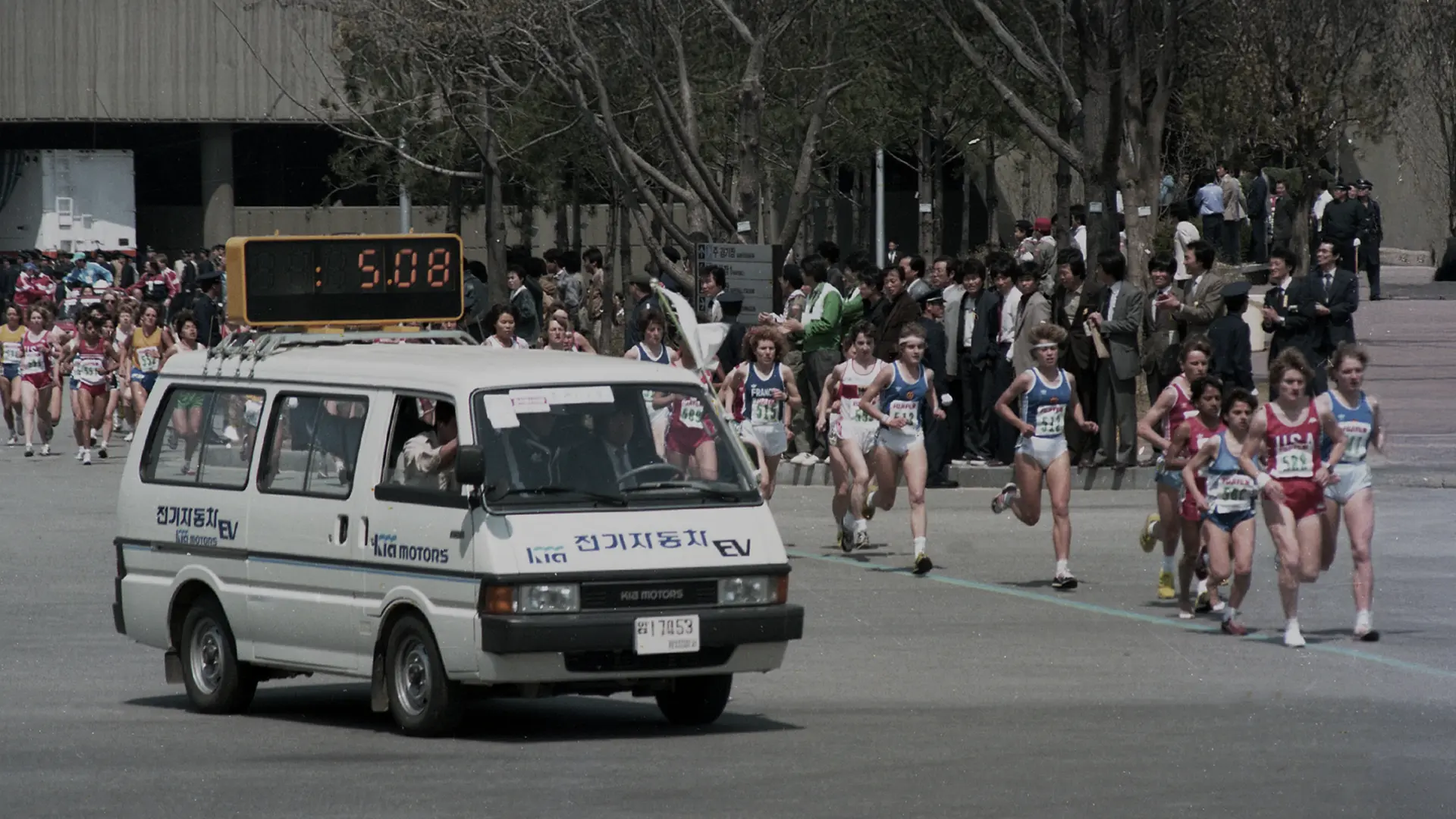 From Marathoners <br>to EVeryone